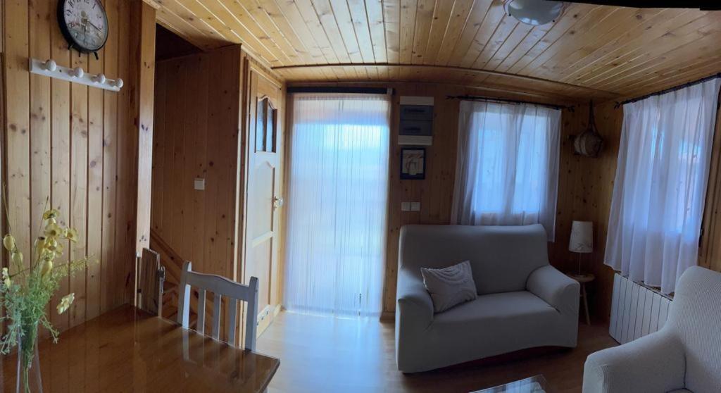 Cabana De Madera Especial Y Acogedora Cardenete Exteriér fotografie