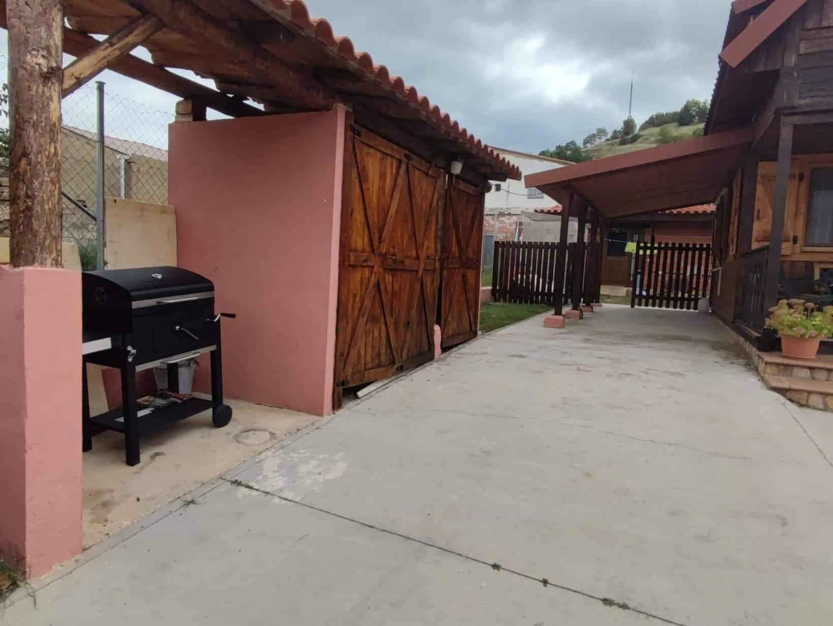 Cabana De Madera Especial Y Acogedora Cardenete Pokoj fotografie