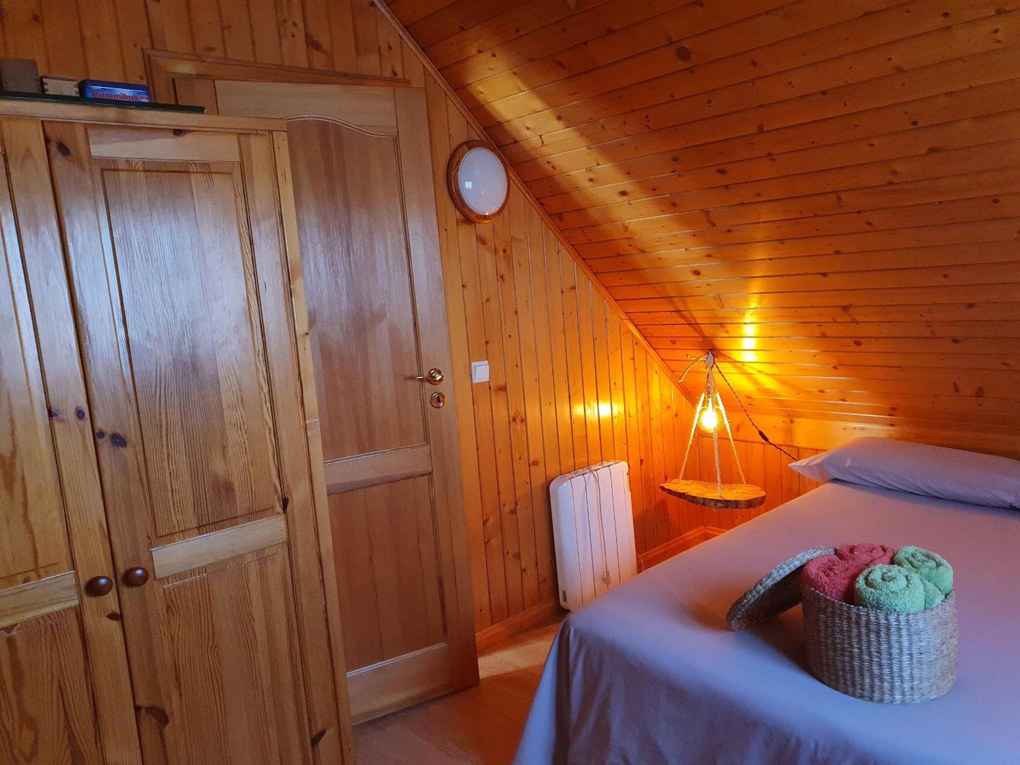 Cabana De Madera Especial Y Acogedora Cardenete Exteriér fotografie